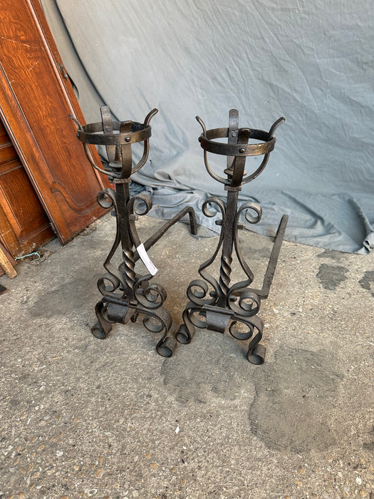 ANTIQUIE FRENCH PAIR OF IRON ANDIRONS WITH TWIST