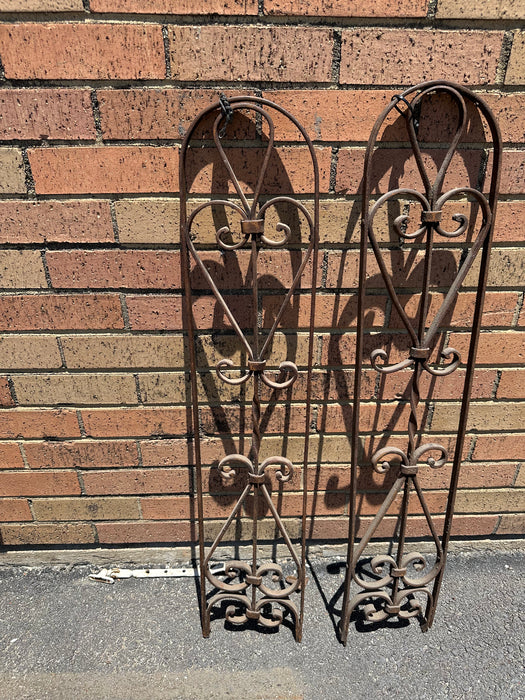 PAIR OF IRON ARCHED PANEL WITH SCROLLS