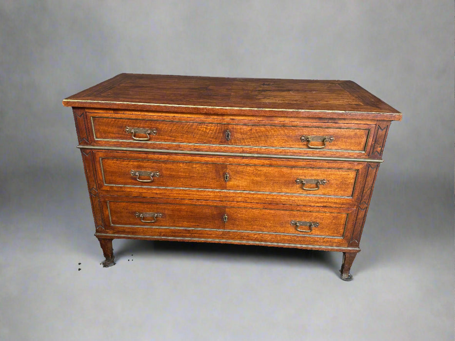 WALNUT 19TH CENTURY DIRECTOIRE CHEST