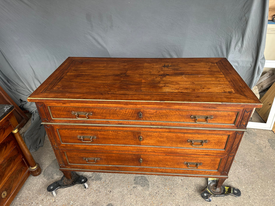 WALNUT 19TH CENTURY DIRECTOIRE CHEST