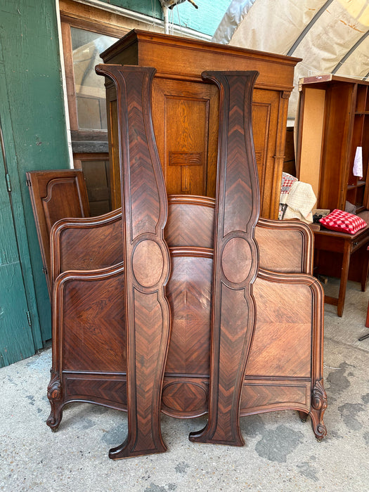 LOUIS PHILIPPE MAHOGANY BED