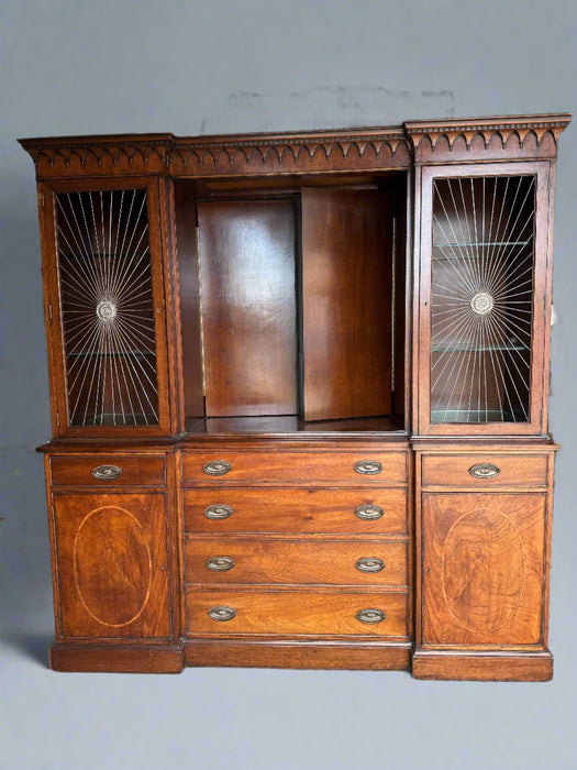 FEDERAL STYLE MAHOGANY DISPLAY