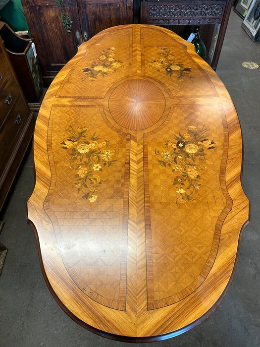 ITALIAN OVAL SHAPED INLAID DINING TABLE