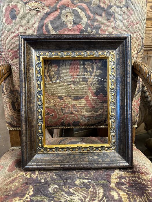 SMALL ORNATE COMPOSITE FRAME