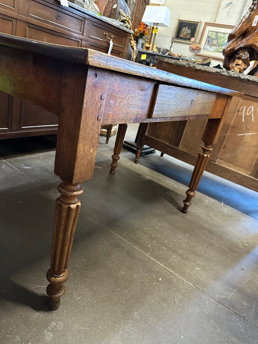 SMALL PEGGED OAK WORK TABLE WITH DRAWER