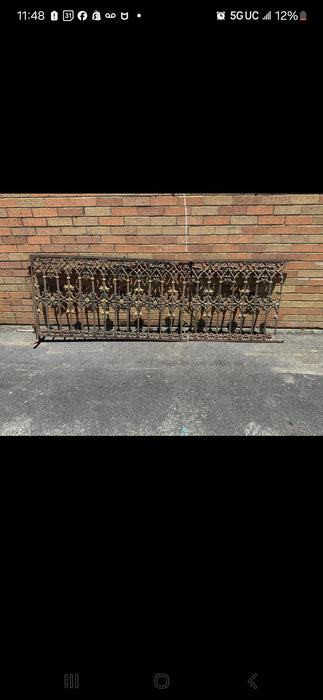 ANTIQUE CAST IRON GOTHIC CHURCH RAILING 2 PCS