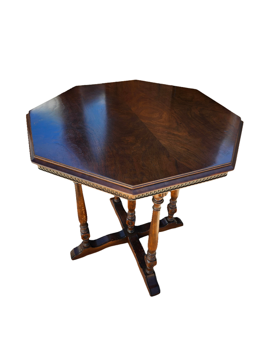OCTAGONAL WALNUT AMERICAN OCASSIONAL TABLE