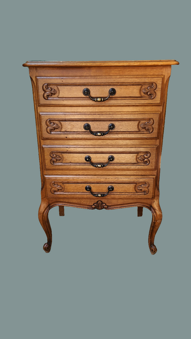 COUNTRY FRENCH OAK FOUR DRAWER TALL CHEST