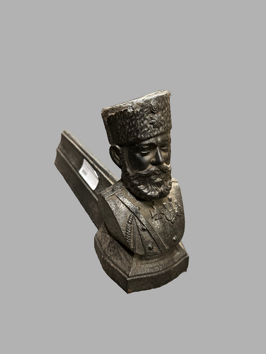 SINGLE ENGLISH CAST IRON ANDIRON WITH FACE