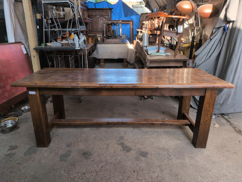 LARGE STRAIGHT SQUARE LEGS OAK FARM TABLE