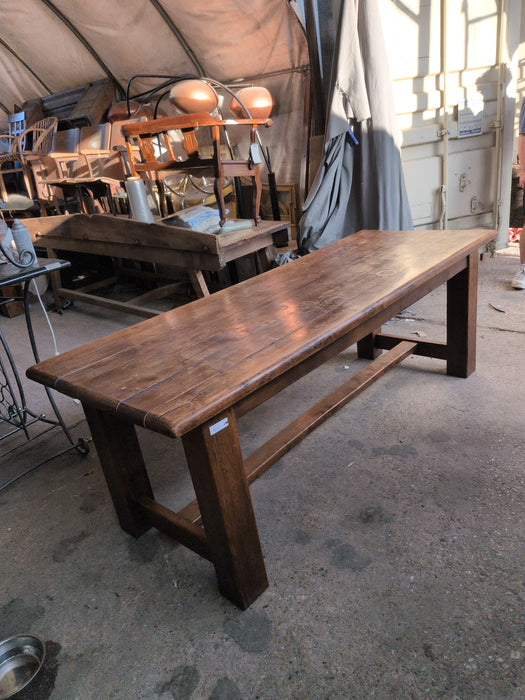 LARGE STRAIGHT SQUARE LEGS OAK FARM TABLE