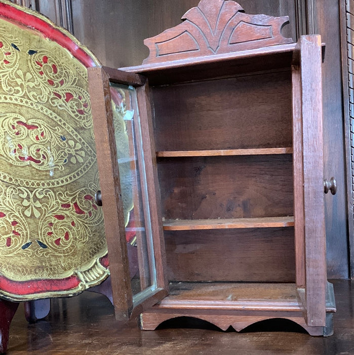 AMERICAN VICTORIA TOY CURIO