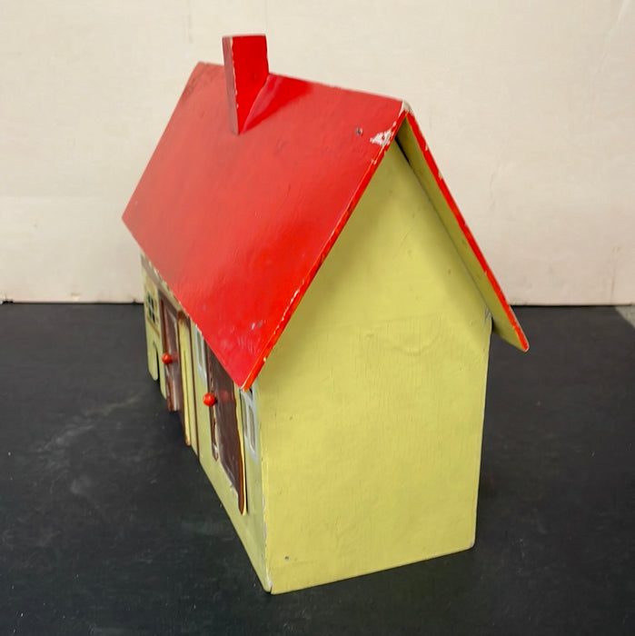 RED ROOF TOY HOUSE