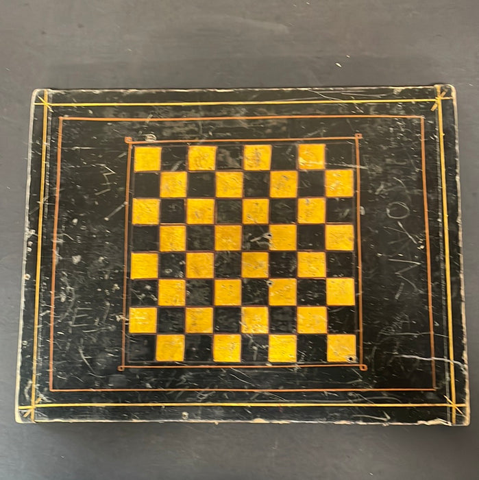 EARLY AMERICAN CHECKER BOARD