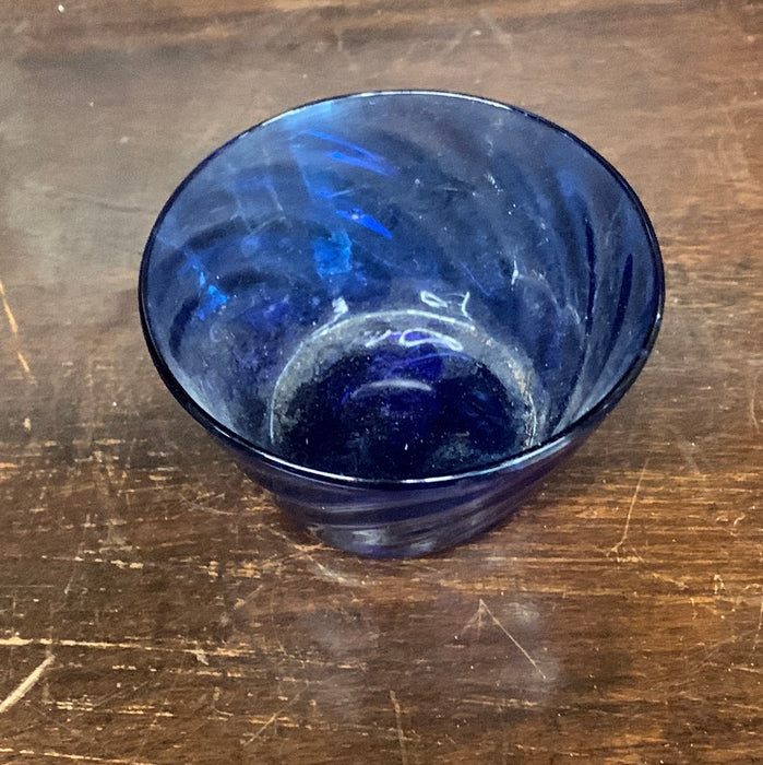 SMALL COBALT BLUE DISH