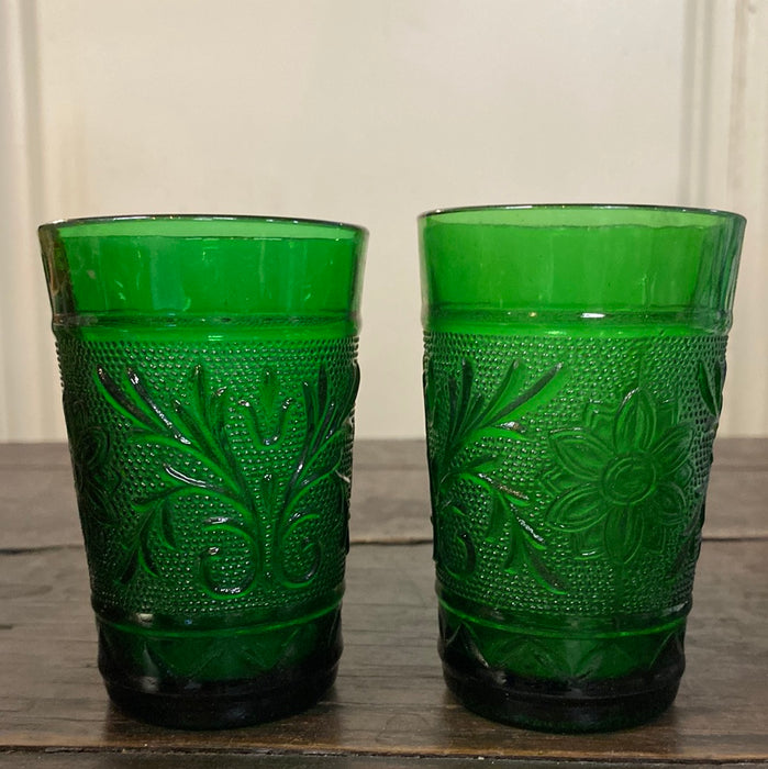 PAIR OF EMERALD JUICE GLASSES