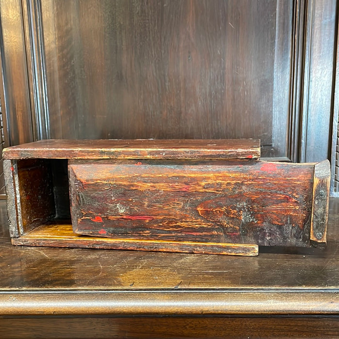 WOOD BOX WITH SLIDING LID