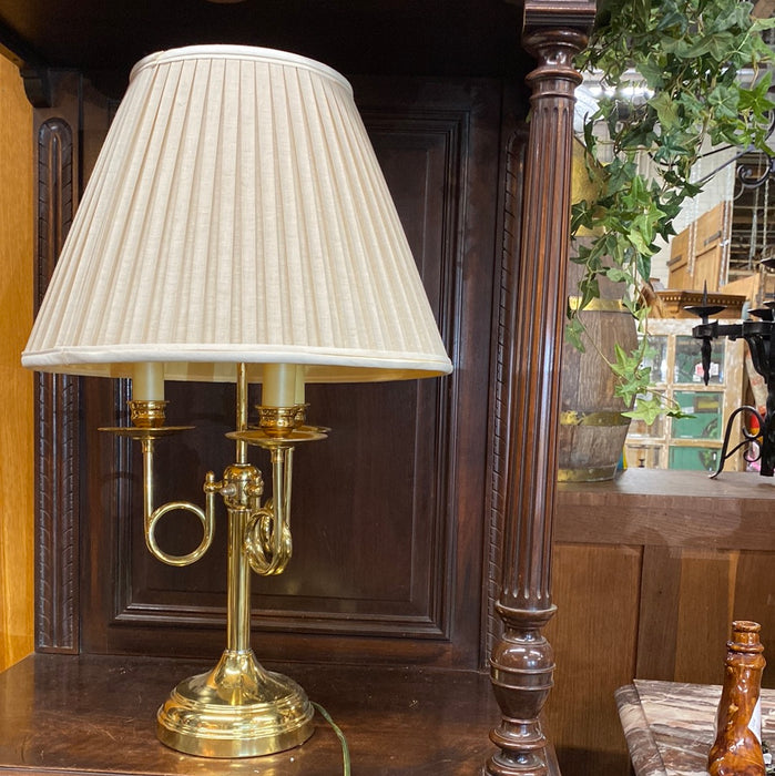 BRASS HORN LAMP