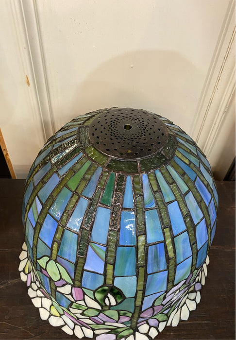 LARGE STAINED GLASS HANGING LIGHT