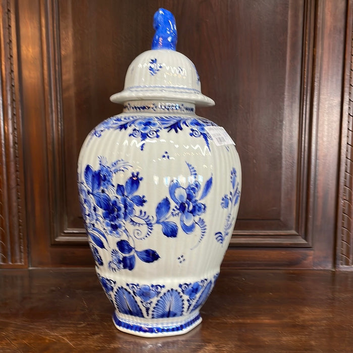 LARGE DELFT FLORAL BLUE AND WHITE GINGER JAR