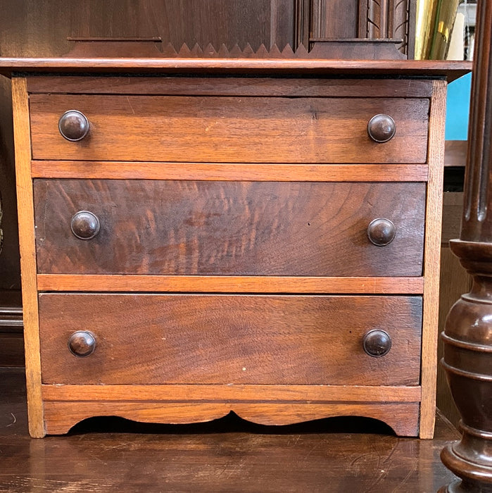 CHILD'S TOY DRESSER BOX