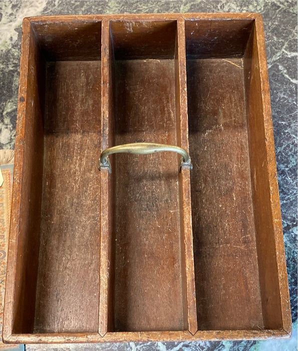 WOOD CADDY WITH BRASS HANDLE