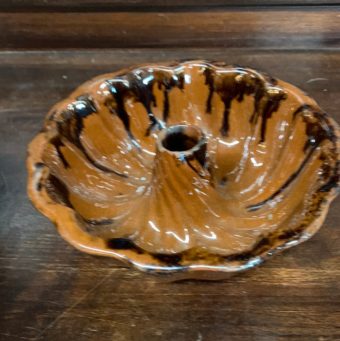 GLAZED POTTERY BUNDT PAN