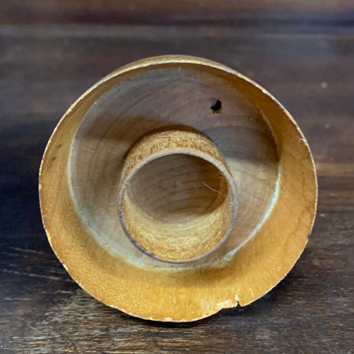 WOODEN KITCHEN UTENSIL-ROUND CUTTER