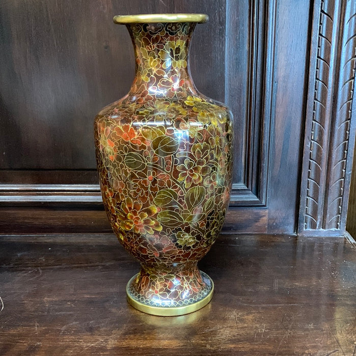 BROWN, BURGUNDY AND GOLD CLOSSINE VASE WITH FLOWERS