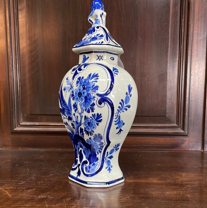 MEDIUM FLORAL BLUE AND WHITE SLENDER GINGER JAR