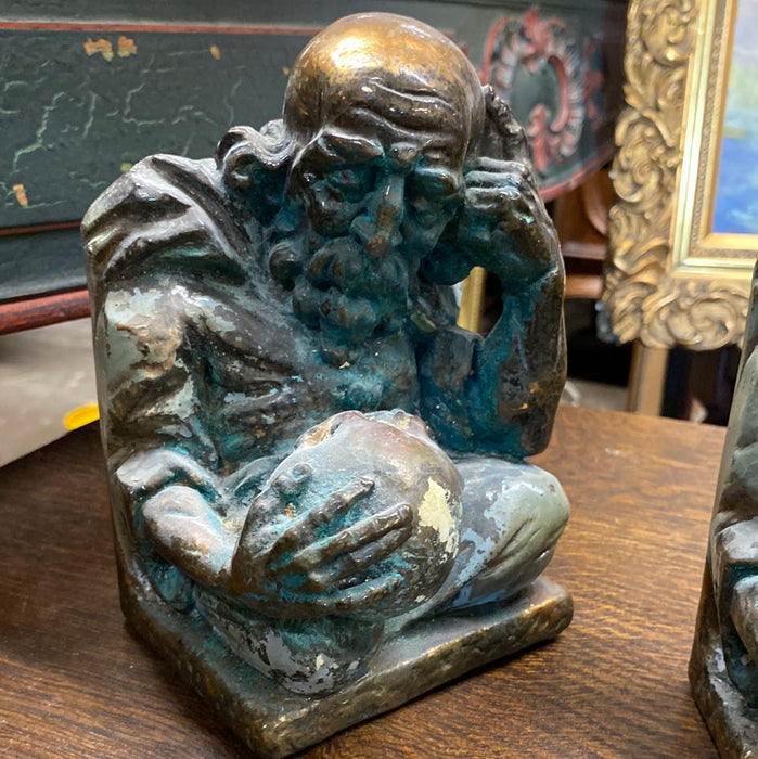 PAIR OF BRONZE CLAD SKULL STUDY BOOKENDS
