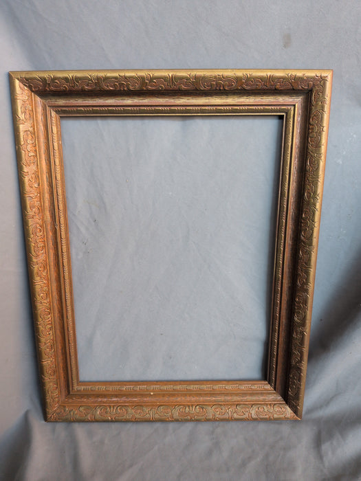 SMALL VINTAGE CARVED WOOD FRAME