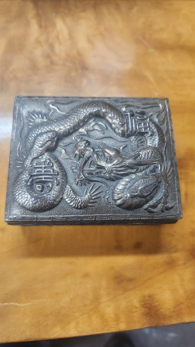METAL DRAGON BOX