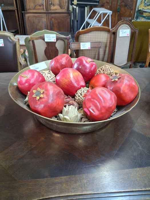 BRASS BOWL WITH APPLES