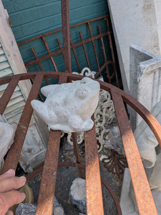 SMALL CONCRETE TOAD
