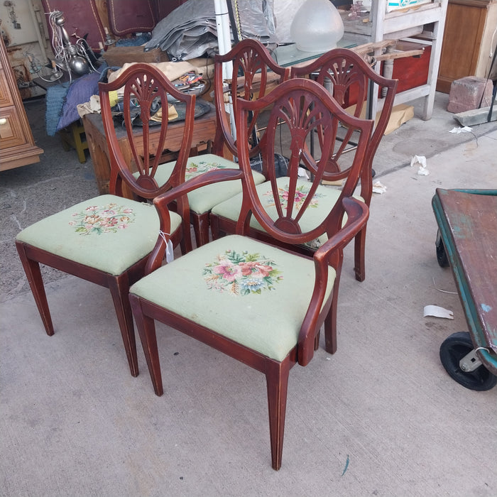 SET OF 4 FEDERAL STYLE CHAIRS