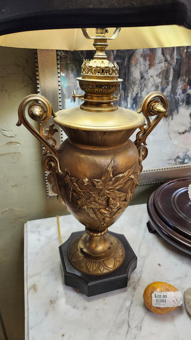 PAIR OF ORNATE ROCOCO BRASS TABLE LAMPS