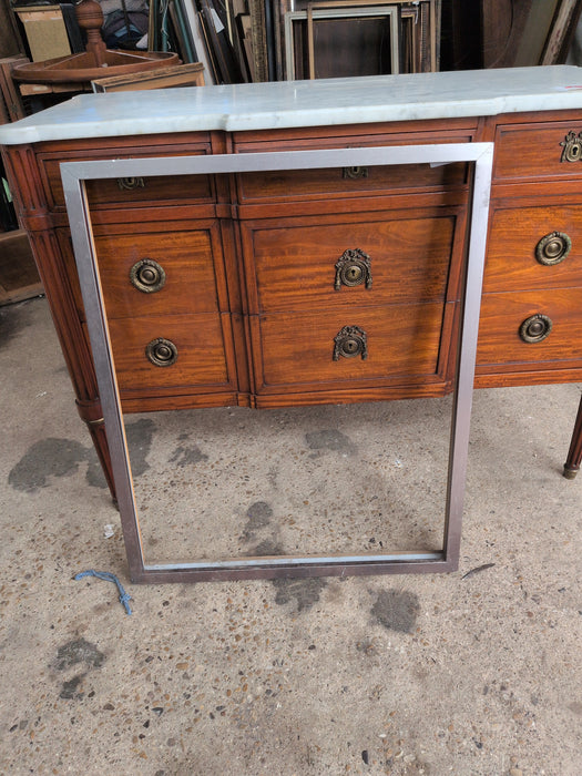 MODERN SILVER FRAME
