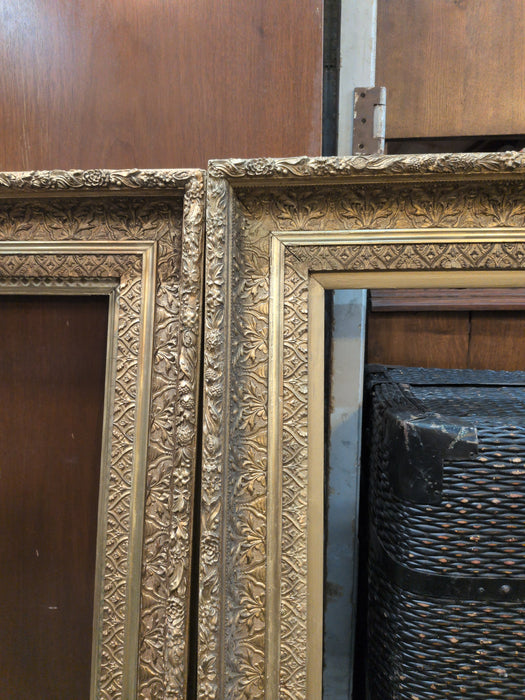 PAIR OF 19TH CENTURY ORNATE GILT FRAME