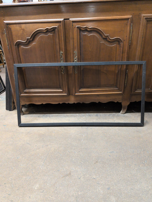 THIN SIMPLE BLACK FRAME