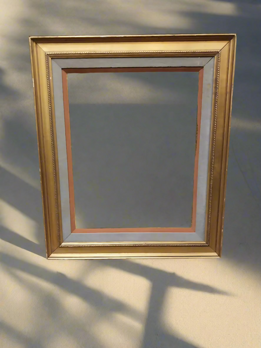 MEDIUM FRAME WITH ROPE EDGE AND GREY FILET