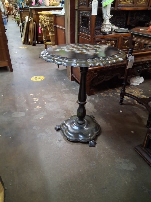 SHAPLEY PAPIER MACHE BLACK LAQOUER TABLE WITH MOTHER OF PEARL INLAY