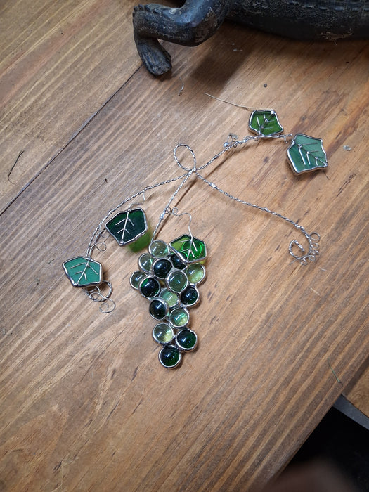 TINY STAINED GLASS SUN CATCHER 1 OF 7