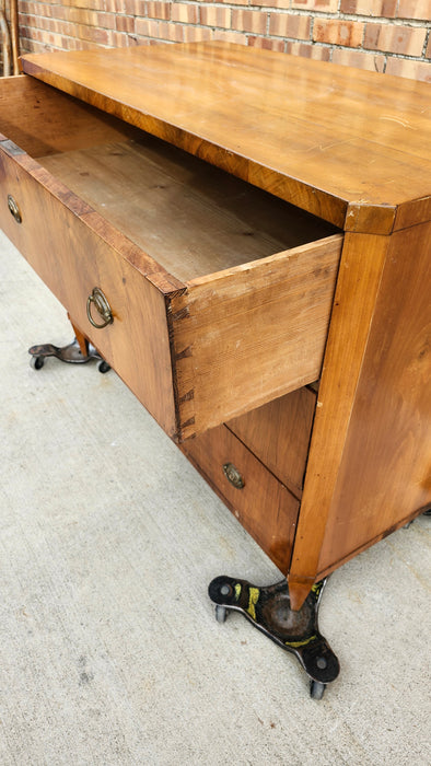 19TH CENTURY BIEDERMEIRE CHEST OF DRAWERS