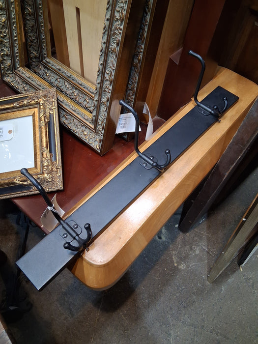 METAL COAT RACK