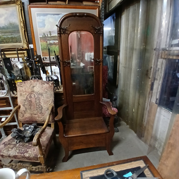 AMERICAN OAK HALL SEAT WITH TALL ARCHED MIRROR