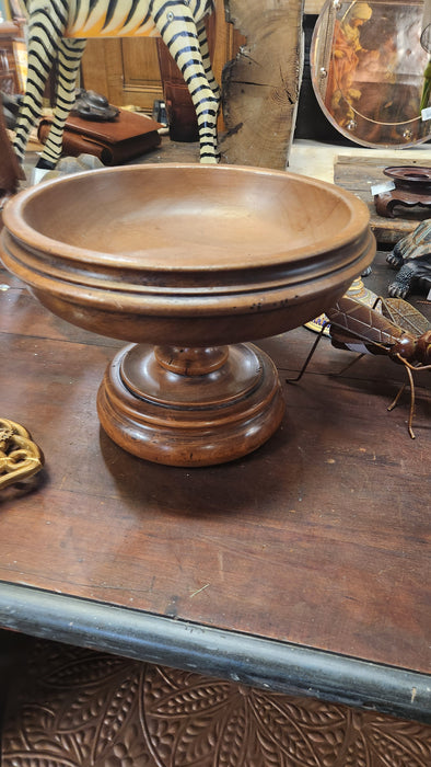 LARGE ITALIAN WOOD COMPOTE