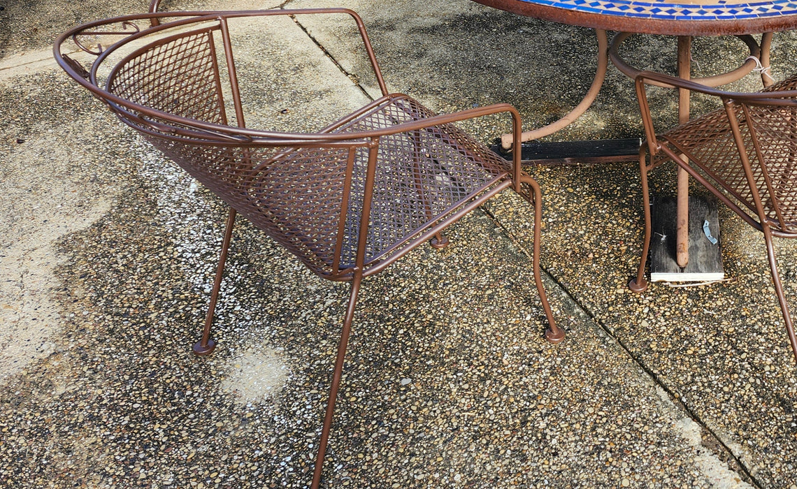 SET OF 4 METAL PATIO CHAIRS