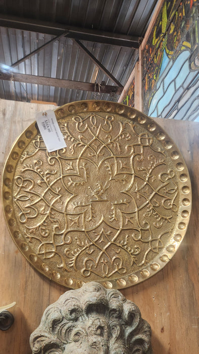 ROUND GOTHIC BRASS TRAY