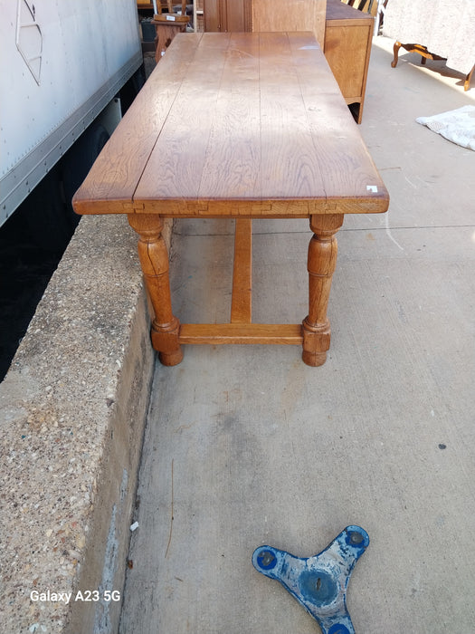 PEGGED OAK FARM TABLE